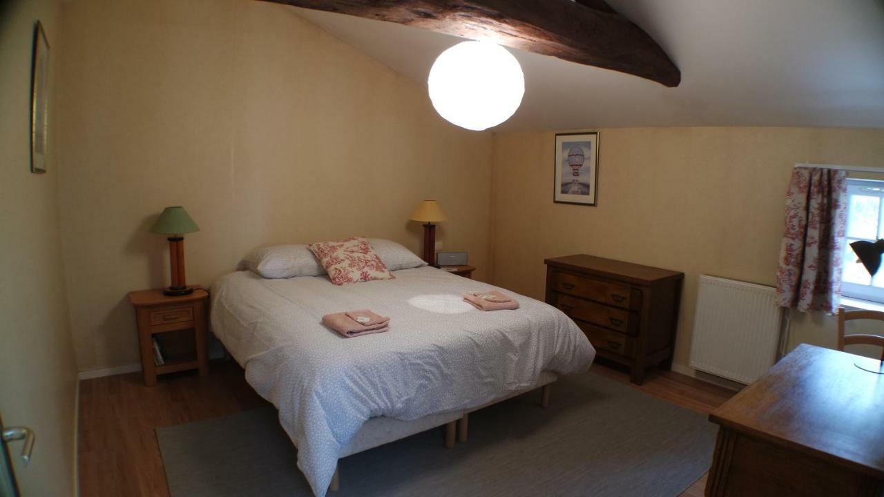 Вилла Le Beugnon La Pommeraie-sur-Sevre Экстерьер фото